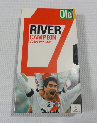 Vhs River Campeon Clausura 2000