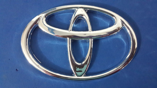 Emblema Logo Toyota Maleta Corolla 2010 Fortuner Trasero