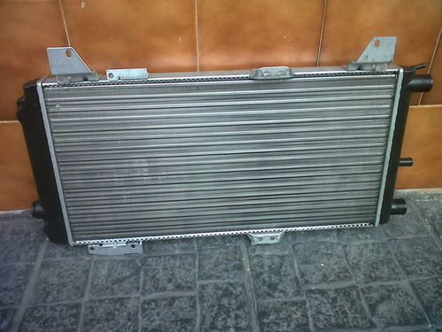 Imagen 2 de 6 de Radiador Ford Escort L/v 91 Al 95 El Mejor!