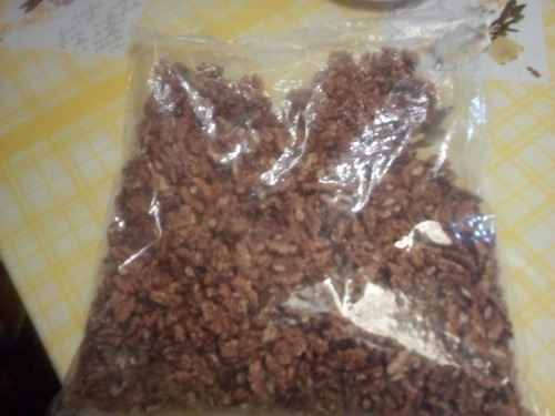 Nueces Partidas Mariposa .100 Kilos Hacia Arriba