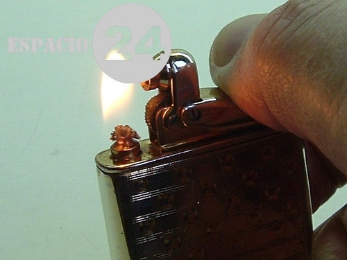 Antiguo Encendedor Mechero Lighter Ibelo - Monopol - Dorado