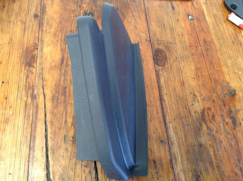Tapa De Tablero Lateral Derecha Cirrus Stratus 95-00 Oem