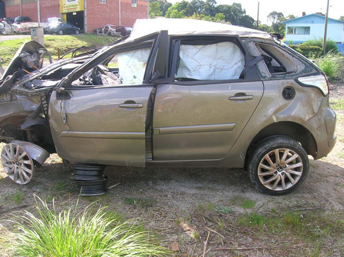 Imagem 2 de 3 de Sucata Citroen C4 Picasso 2.0 16v 2011 Gas. - Rs Auto Peças