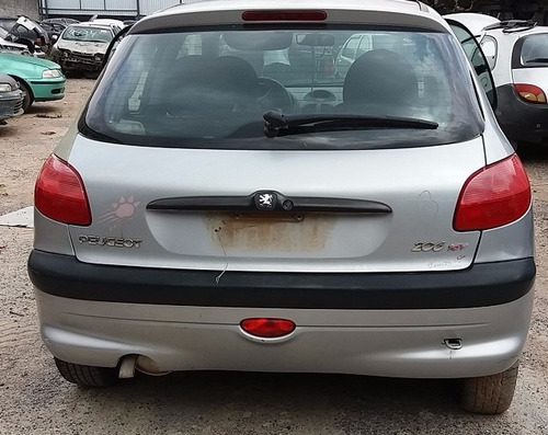 Sucata Peugeot 206 2001 (somente Peças)