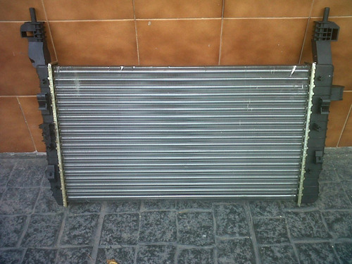 Imagen 2 de 6 de Radiador Chevrolet Meriva Nafta Todas Nacional