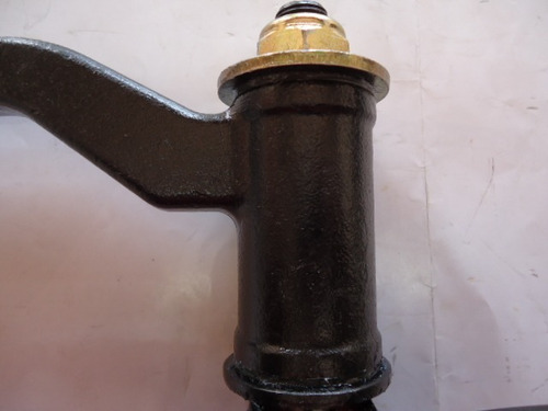 Imagen 3 de 4 de Brazo Auxiliar Nissan Frontier 4x2 4x4 Y Pathfinder D22 4x4