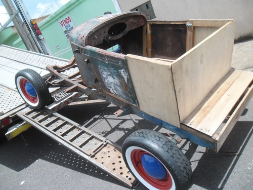 Ford F75 Pick Up Caçamba De Lata