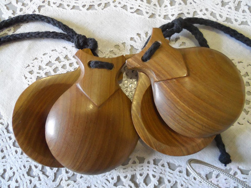 Castañuelas Artesanales  De Madera Para Estudiantes Avanz.