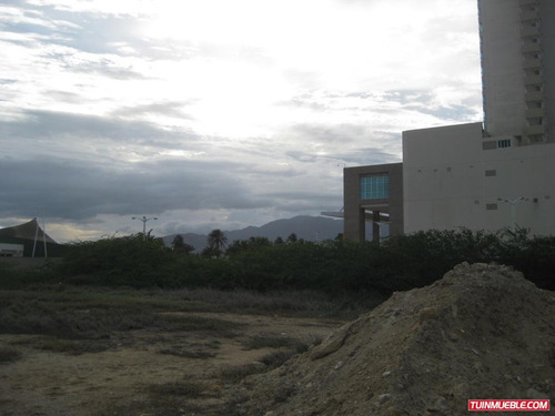 Imagen 9 de 11 de Terrenos En Venta