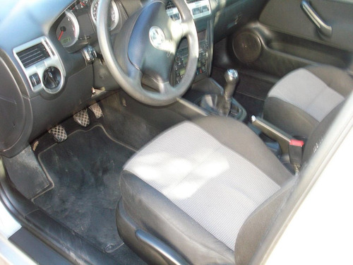 Imagen 6 de 15 de Permuto O Vendo Vw Bora Tdi 2006. Excelente!!!