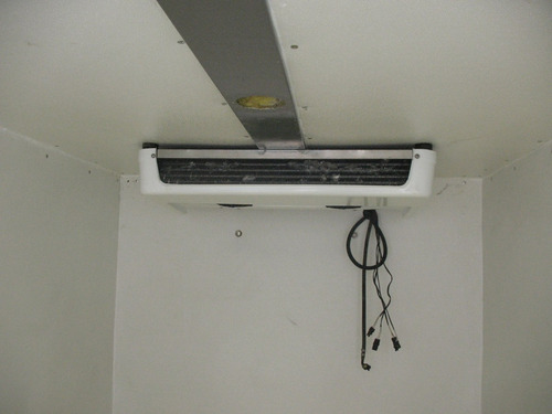 Imagen 11 de 15 de Caja Refrigerada Secas Redilas Nissan For Chevrolet