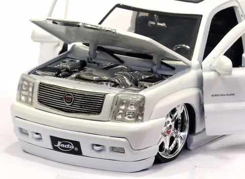 Miniatura Cadillac Escalade 2002 Custom Branco Jada 1/24