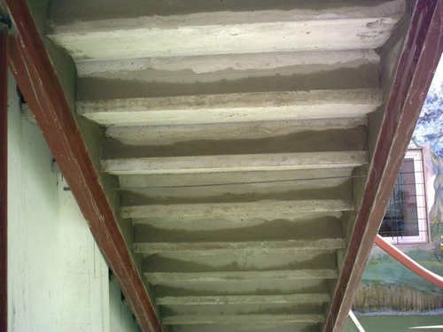 Imagen 2 de 10 de Escalera Premoldeada De Hormigon