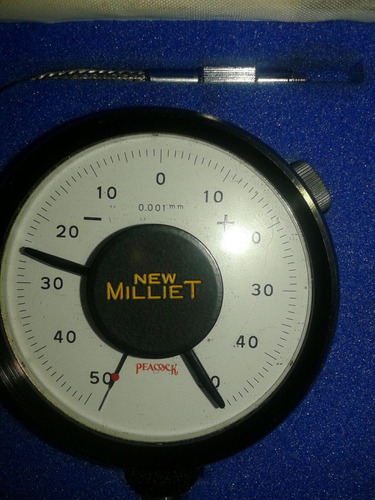 Comparador Milesimal 0,001mm. Peacock. Mod. New Milliet.