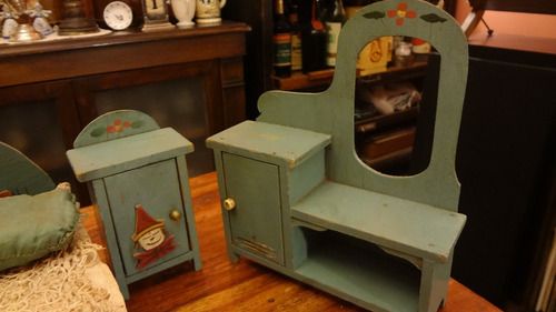 Imagen 2 de 6 de Muebles Antiguos Para Muñecas