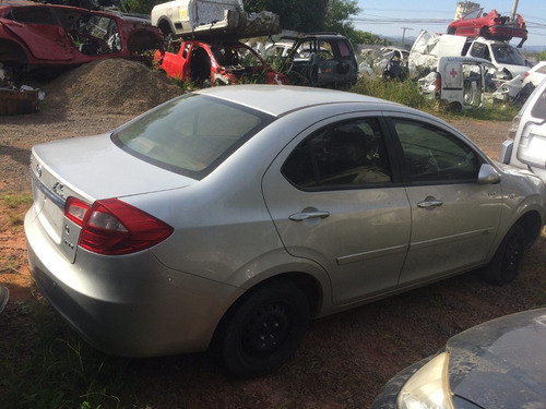 Imagem 3 de 6 de Sucata Jac J3 Sedan 2014 - Rs Auto Peças Farroupilha
