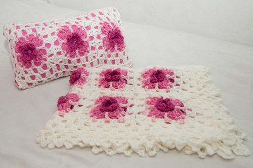 Delicada Colcha Cuna Tejida Al Crochet Con Almohadon