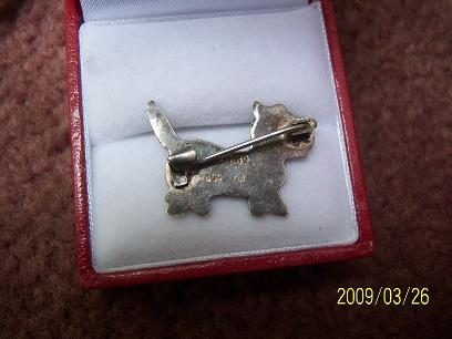 Prendedor Perito Con Marquesitas De Plata 900