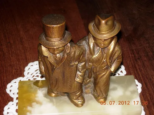 Pareja De Hombres Guapos De Bronce Macizo Muy Pesado (Usado)