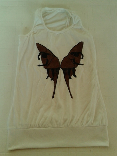 Musculosa Blanca Con Mariposa Pintada Talle S