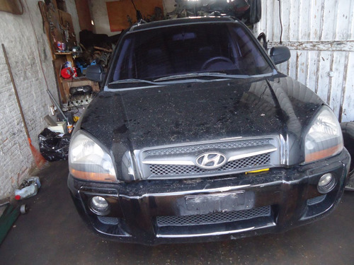 Floripa Imports Sucata Hyundai Tucson 2.0 Manual