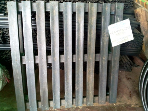 Madera Plastica Estantillos Postes Estibas Tablas Y Perfiles