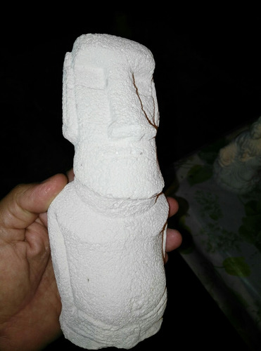 Moai, Figura De Yeso