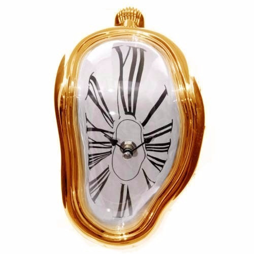 Imagen 4 de 4 de Reloj Blando Dorado Estilo Surrealista Salvador Dali