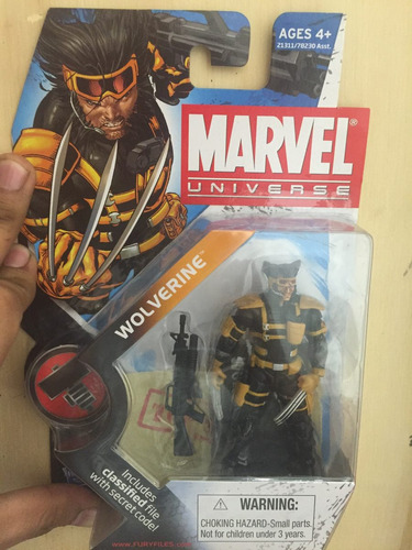 Excelente Figura Marvel Universe Wolverine