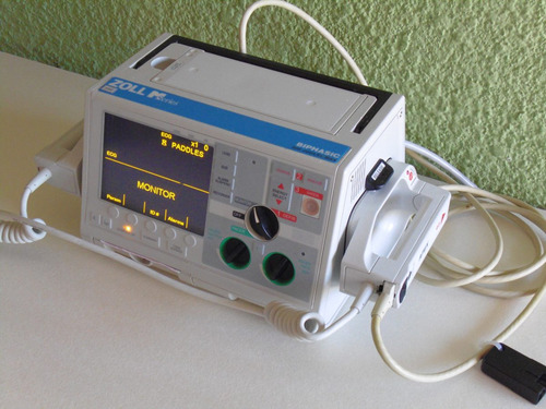 Desfibrilador Bifasico Zoll M Series. Palas. Invima