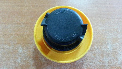 Tapa Aceite Gm Optra Desing Astra Meriva Montana Palio Siena