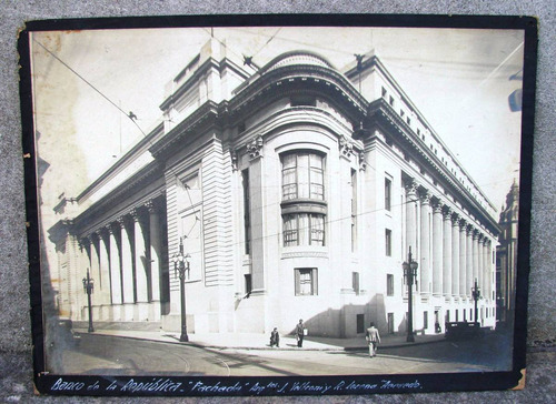 Foto Antigua (ampliacion) Fachada Del Banco Republica