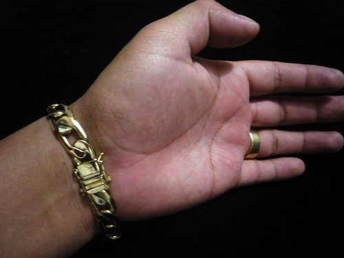 Pulsera Para Hombre En Oro 18k / 60gr