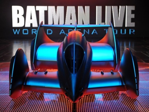 Imagem 1 de 5 de Batman Live! Batmobile Azul Hot Wheels - 2x Sem Juros