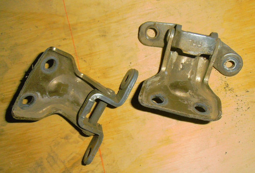 Bisagras De Puerta Trasera Izquierda Kia Rio Año 2001-2003