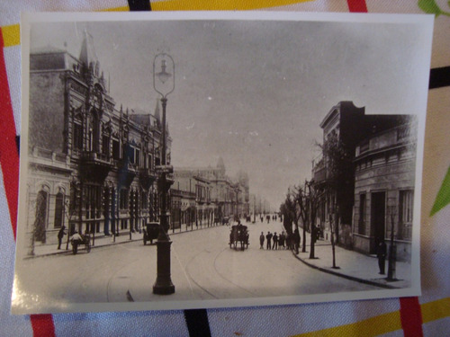 Antigua Fotografía Edificio Antiguo Farola Carruajes 8x12 Cm