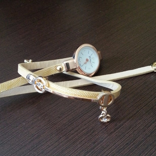 Relógio Feminino Bracelete Strass Dourado Pulseira 3 Voltas