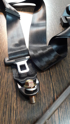 Imagen 5 de 6 de Cinturon De Seguridad Trasero 3 Puntas Homologado Universal!