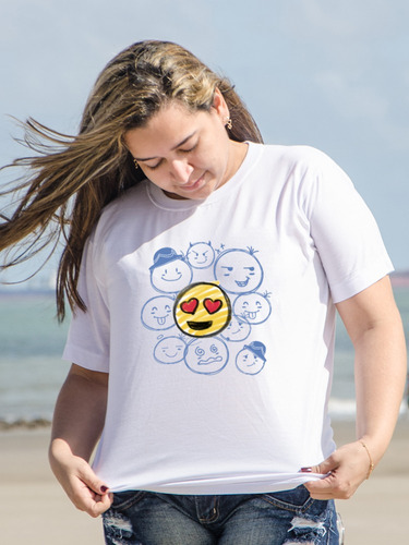 Camiseta Personalizada - Redes Sociais Smiley Apaixonado