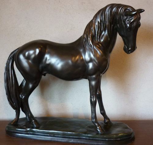 Escultura Cavalo Marchador Em Peti Bronze