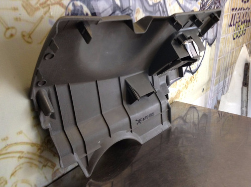 Plastico Inferior De Volante Fusibles Tablero Sentra 00-05