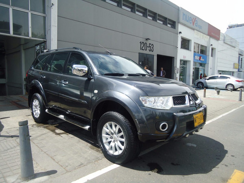 Mitsubishi Nativa