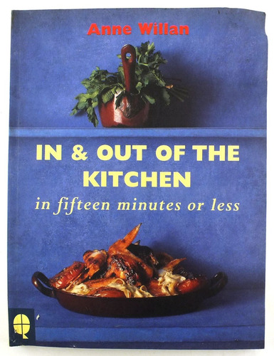 Livro Em Inglês In & Out Of The Kitchen Anne Willian B2908