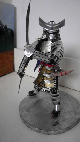 Figura Escultura Lata Samurai Escultura Realista Espadas