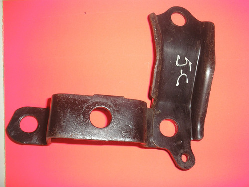 Base Der. Soporte Inf. Trasera Meseta Toyota Corolla 99-02