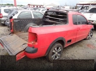 Imagem 3 de 5 de Sucata Saveiro 2014 Motor Câmbio Peças Acessórios