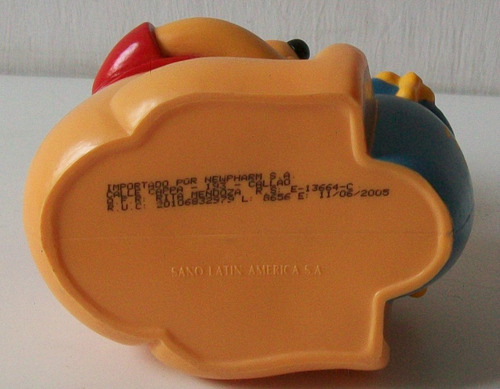 Imagen 4 de 4 de Bonita Botella De Shampoo Vacia Winnie Pooh