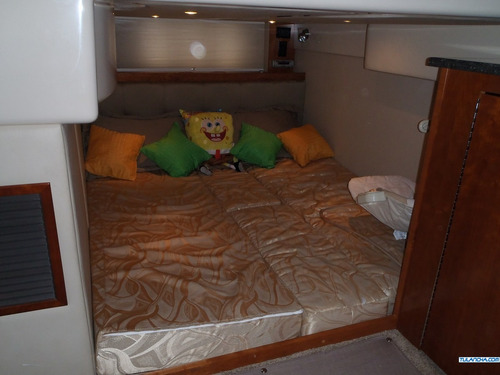 Imagen 4 de 12 de Cruiser Yachts 447 Sedan Bridge 2007