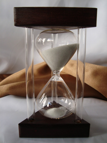 Imagen 4 de 6 de Reloj De Arena De 5', 14 Cm. X 7 Cm Reuniònes Y Convenciònes