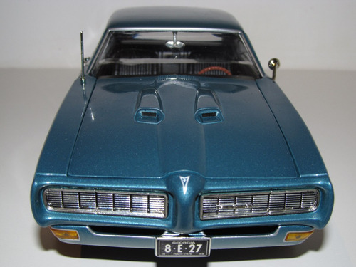 Pontiac Gto 1968 - Miniatura 1:18 Ertl - Caixa Original Azul Metálico